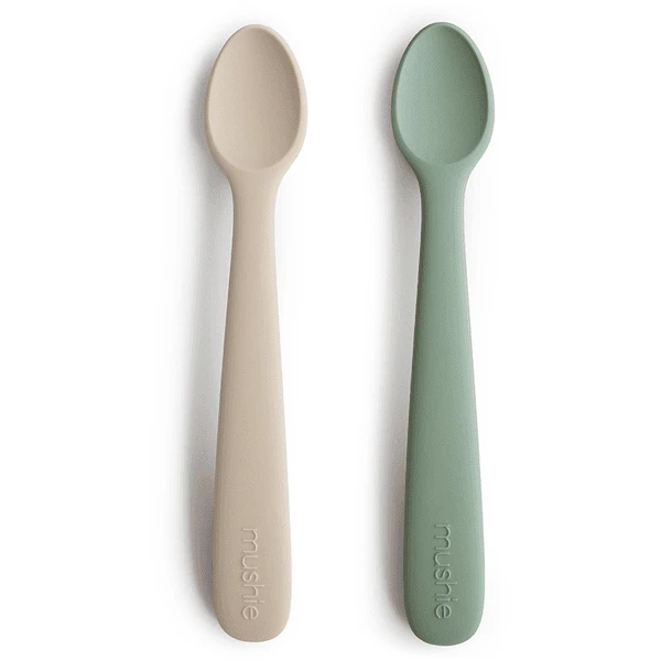 Mushie Silikonlöffel Cambridge Blue/Shifting Sand 1 Mushie Silikonlöffel Cambridge Blue/Shifting Sand